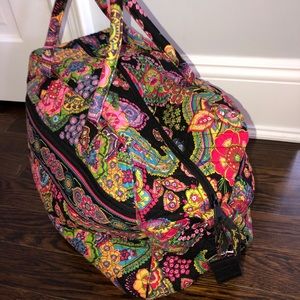 Vera Bradley Weekender in Symphony in Hue